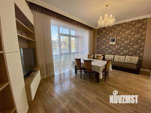 4-к квартира, вторичка, 150м2, 2/14 этаж