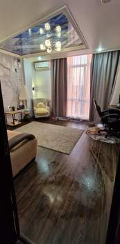 3-к квартира, вторичка, 124м2, 7/7 этаж