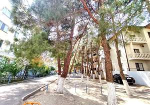 3-к квартира, вторичка, 50м2, 1/6 этаж