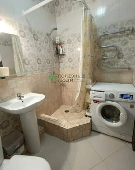 1-к квартира, вторичка, 37м2, 1/4 этаж