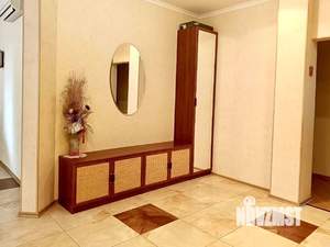 4-к квартира, вторичка, 145м2, 2/6 этаж