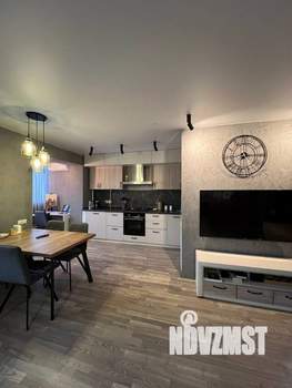 2-к квартира, вторичка, 66м2, 1/6 этаж