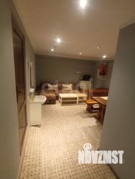 Студия квартира, вторичка, 57м2, 1/6 этаж