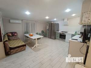 4-к квартира, вторичка, 145м2, 4/4 этаж