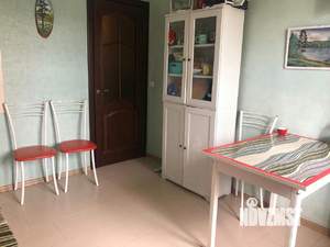 2-к квартира, вторичка, 62м2, 1/9 этаж