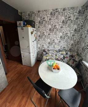 1-к квартира, вторичка, 37м2, 9/9 этаж