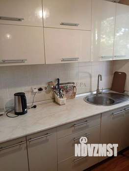 2-к квартира, вторичка, 60м2, 1/2 этаж
