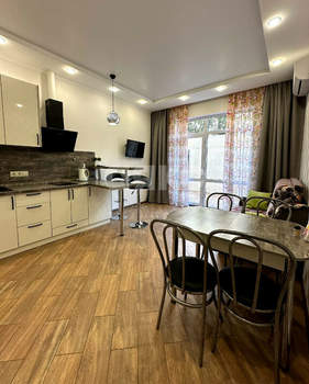 1-к квартира, вторичка, 71м2, 1/8 этаж