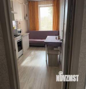 1-к квартира, вторичка, 38м2, 1/4 этаж