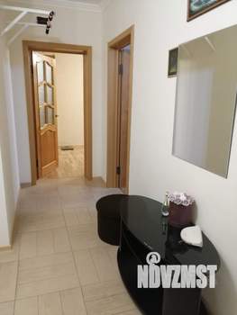 2-к квартира, вторичка, 58м2, 1/6 этаж