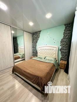 2-к квартира, вторичка, 56м2, 1/5 этаж