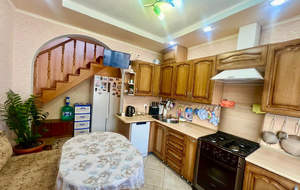 3-к квартира, вторичка, 100м2, 5/5 этаж