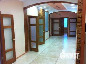 3-к квартира, вторичка, 135м2, 2/8 этаж
