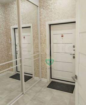 2-к квартира, вторичка, 71м2, 1/8 этаж