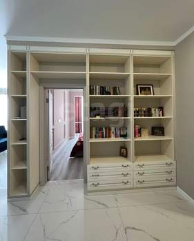 2-к квартира, вторичка, 102м2, 3/6 этаж
