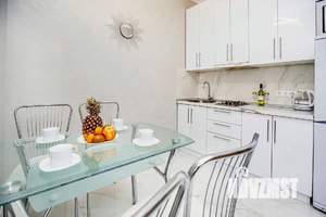 2-к квартира, вторичка, 55м2, 3/8 этаж