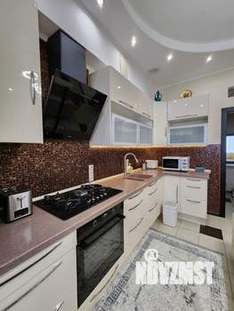 2-к квартира, вторичка, 80м2, 3/3 этаж