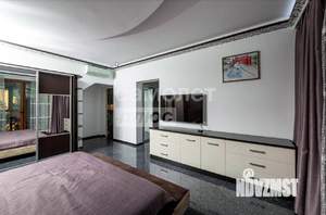 4-к квартира, вторичка, 177м2, 4/5 этаж