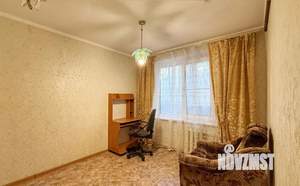 3-к квартира, вторичка, 61м2, 1/4 этаж