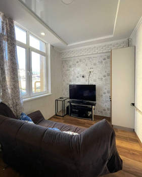 2-к квартира, вторичка, 65м2, 1/7 этаж