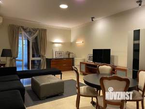 3-к квартира, вторичка, 100м2, 1/8 этаж