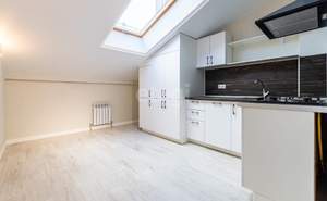 3-к квартира, вторичка, 73м2, 8/8 этаж
