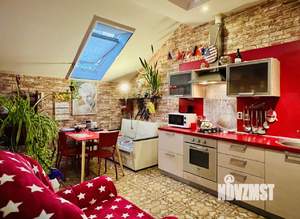 2-к квартира, вторичка, 65м2, 4/4 этаж