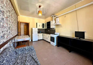 1-к квартира, вторичка, 66м2, 5/5 этаж