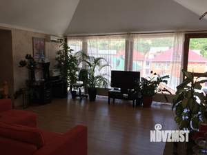 3-к квартира, вторичка, 120м2, 4/4 этаж