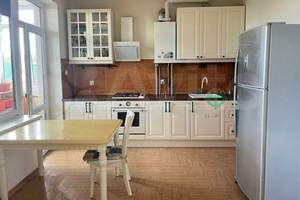 2-к квартира, вторичка, 70м2, 3/3 этаж
