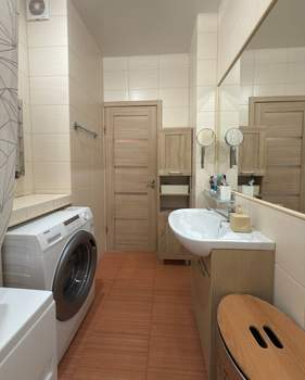 2-к квартира, вторичка, 62м2, 3/9 этаж