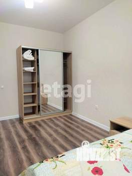 1-к квартира, вторичка, 67м2, 1/4 этаж