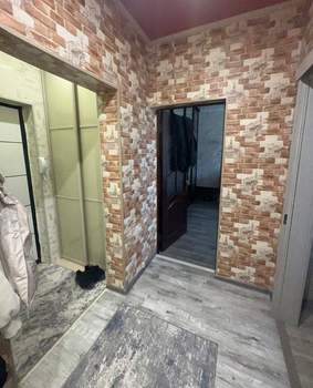 2-к квартира, вторичка, 50м2, 1/9 этаж