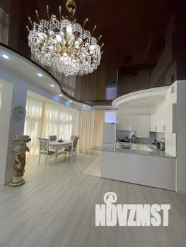 3-к квартира, вторичка, 104м2, 2/3 этаж