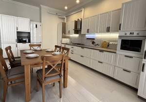 2-к квартира, вторичка, 76м2, 3/8 этаж