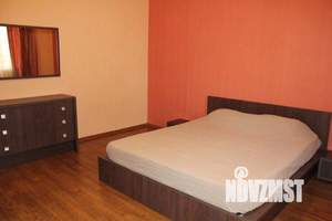 2-к квартира, вторичка, 72м2, 2/4 этаж