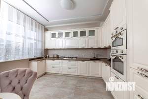 3-к квартира, вторичка, 110м2, 2/5 этаж