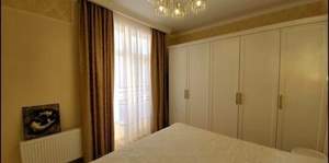 2-к квартира, вторичка, 72м2, 1/5 этаж