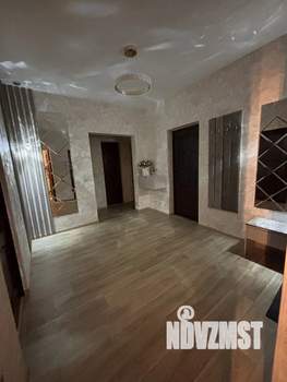 4-к квартира, вторичка, 97м2, 2/9 этаж