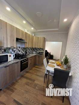 2-к квартира, вторичка, 65м2, 1/7 этаж