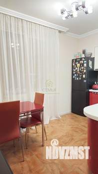 1-к квартира, вторичка, 38м2, 4/4 этаж