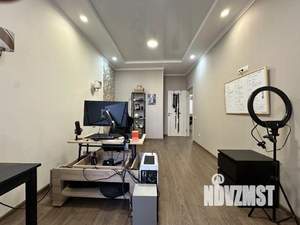 2-к квартира, вторичка, 63м2, 1/7 этаж