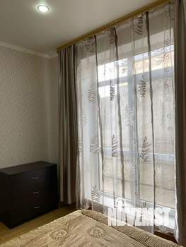 2-к квартира, вторичка, 63м2, 1/4 этаж