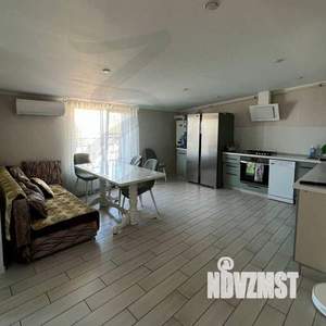 4-к квартира, вторичка, 145м2, 4/4 этаж