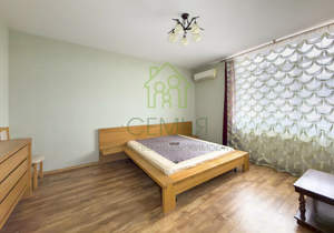 4-к квартира, вторичка, 205м2, 9/10 этаж