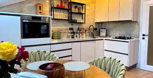 3-к квартира, вторичка, 74м2, 7/7 этаж