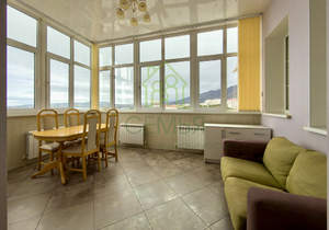 4-к квартира, вторичка, 205м2, 9/10 этаж