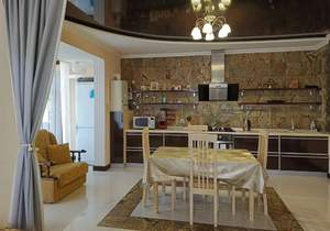 3-к квартира, вторичка, 100м2, 4/4 этаж