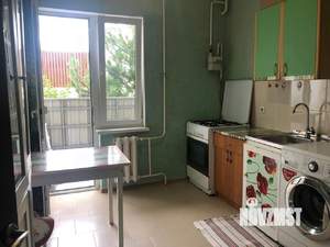2-к квартира, вторичка, 62м2, 1/9 этаж
