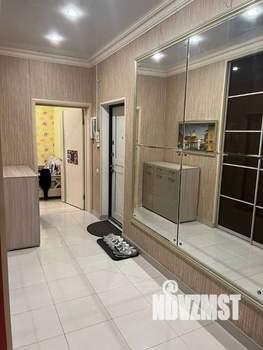 2-к квартира, вторичка, 64м2, 1/6 этаж